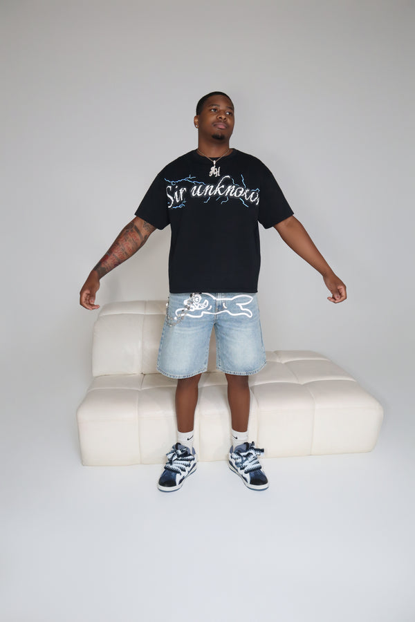 Endless skies Tee